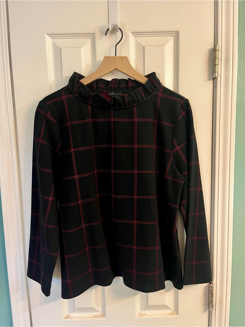 Ann Taylor Black Top with Red Windowpane Plaid and Ruffle Neck Women’s Size XL